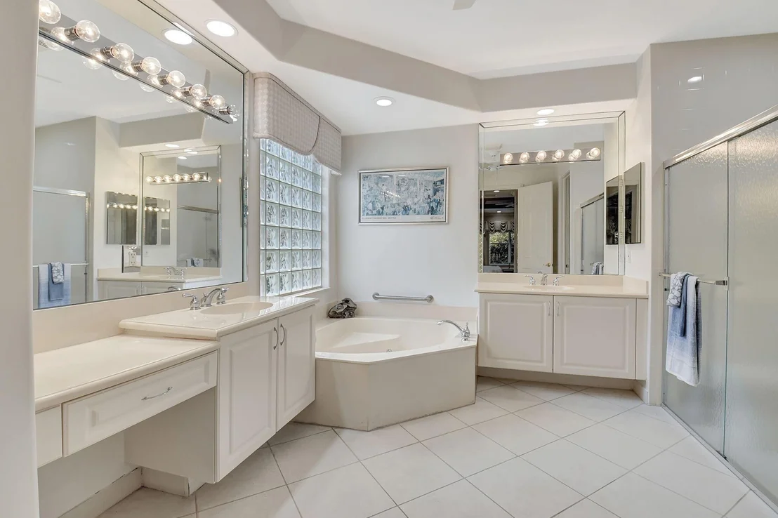Photo of 7120 Francisco Bend Drive