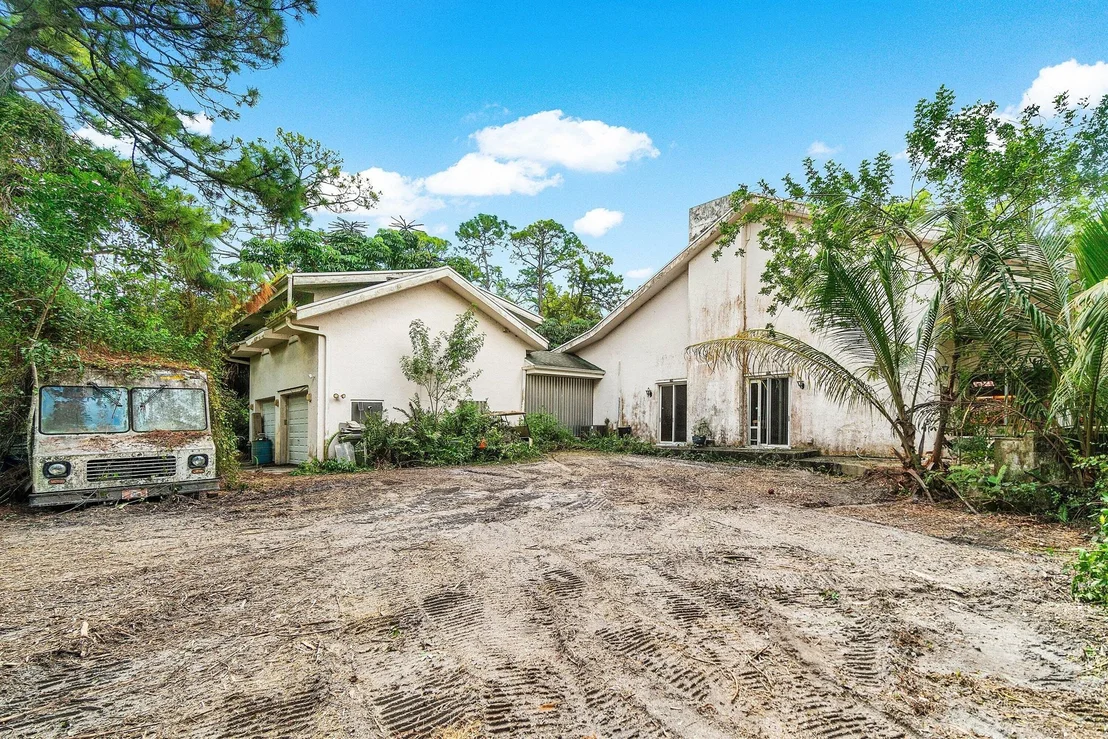 Photo of 16457 115th Avenue N