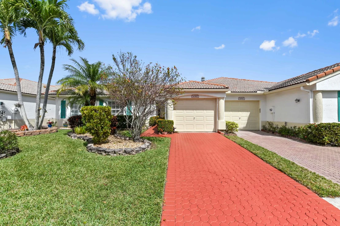 Photo of 6069 Heliconia Road