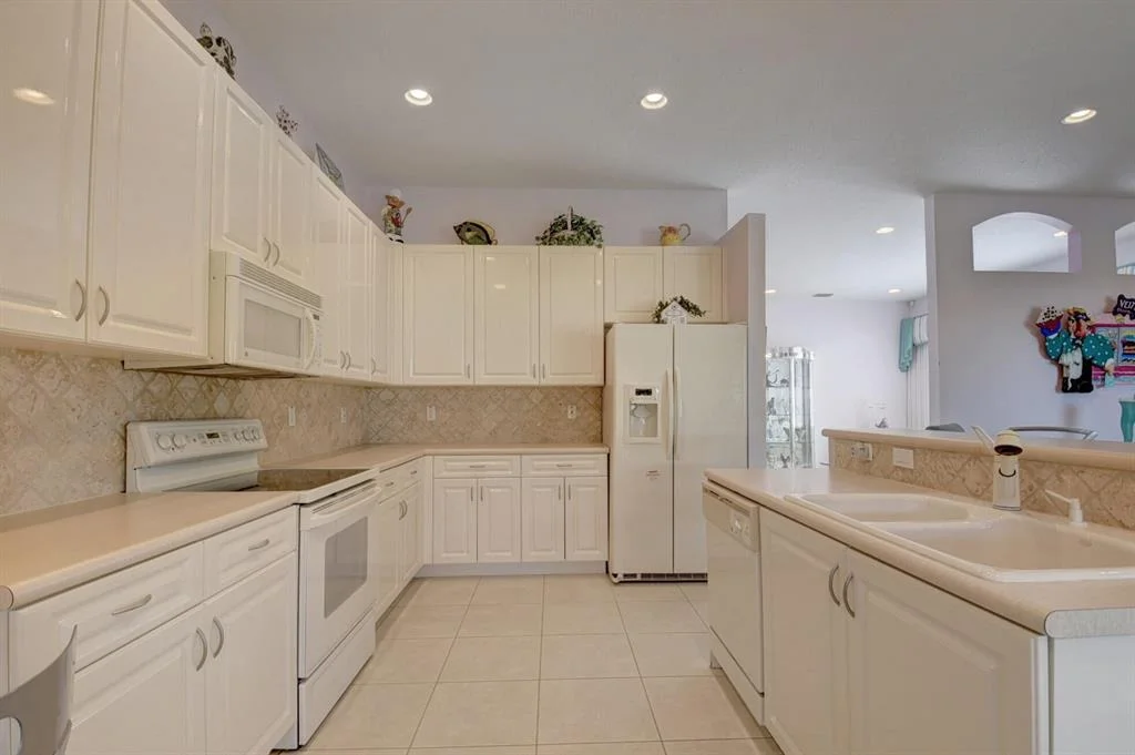 Photo of 8765 Arbor Walk Drive