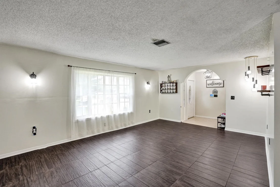 Photo of 3501 Boulevard Chatelaine Boulevard