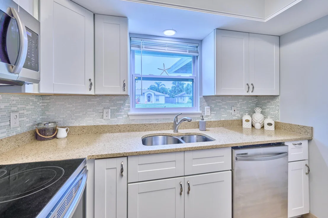 Photo of 466 Lanfair Avenue