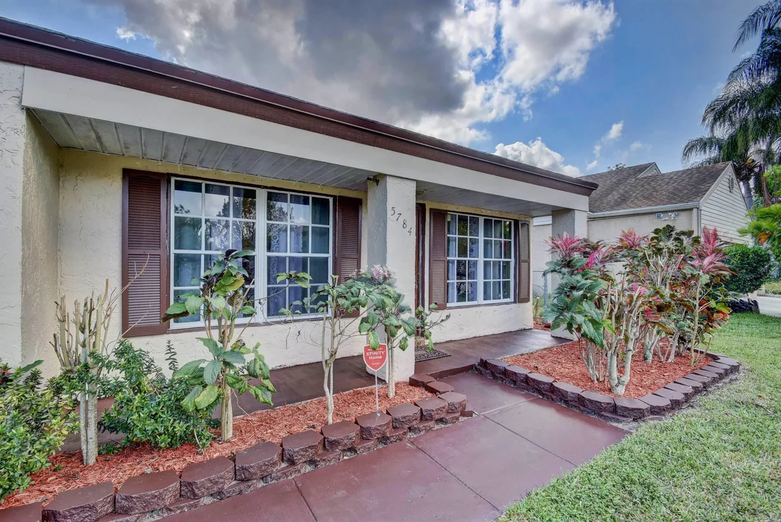 Photo of 5784 Pebble Brook Lane