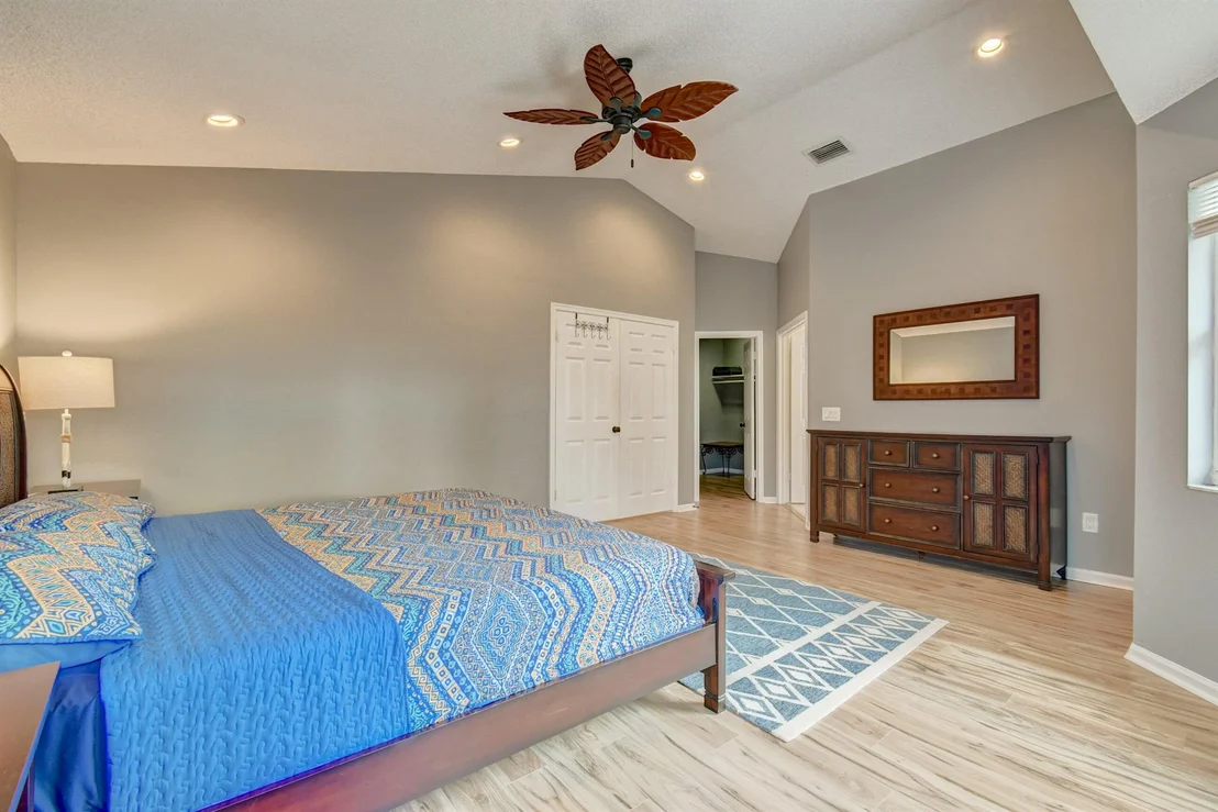 Photo of 7585 Thornlee Drive