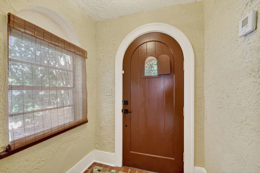 Photo of 620 Lytle Street