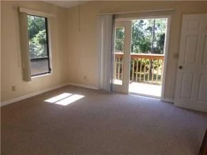 Photo of 15211 110th Avenue N