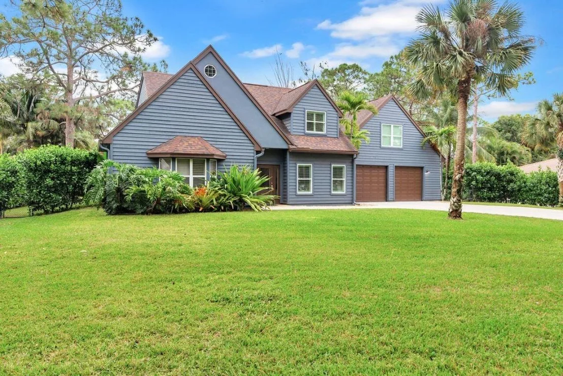 Photo of 10070 Trailwood Circle