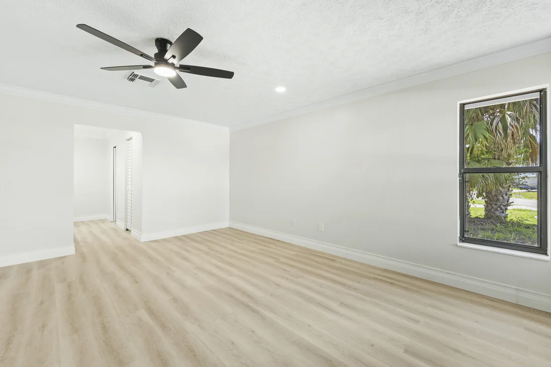 Photo of 4800 MYRTLE Drive