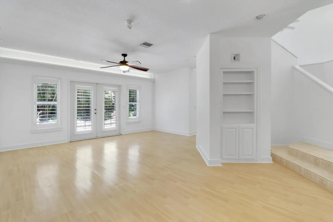 Photo of 12 Grand Bay Circle