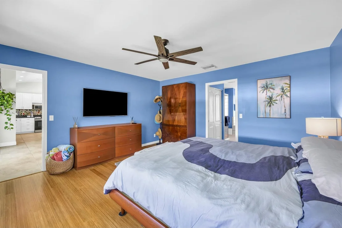 Photo of 11 Hemlock Lane