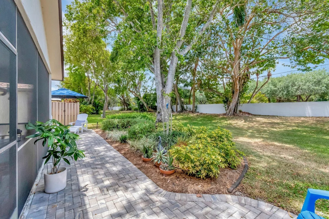 Photo of 4976 Boxwood Circle