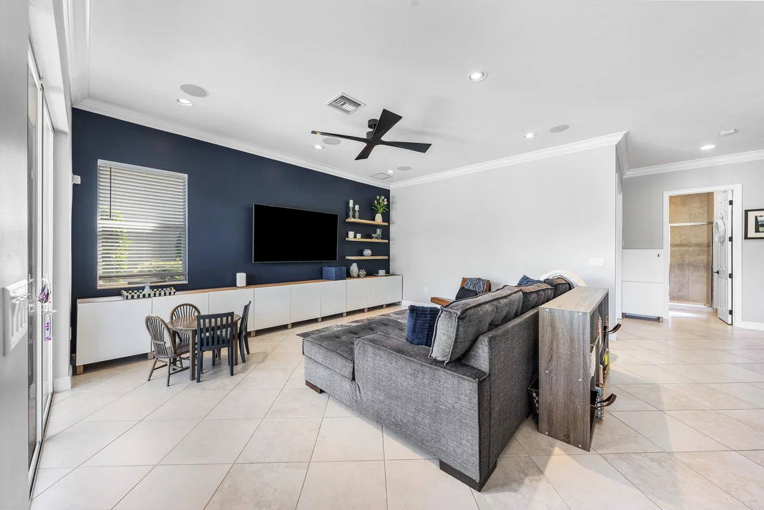 Photo of 8867 Starhaven Cove