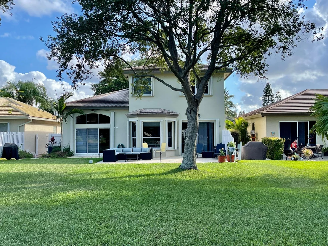 Photo of 7834 Manor Forest Boulevard