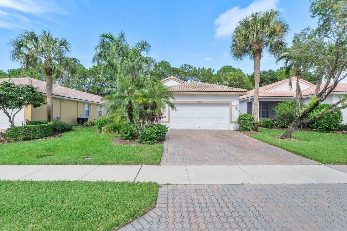 Photo of 8187 Bellafiore Way