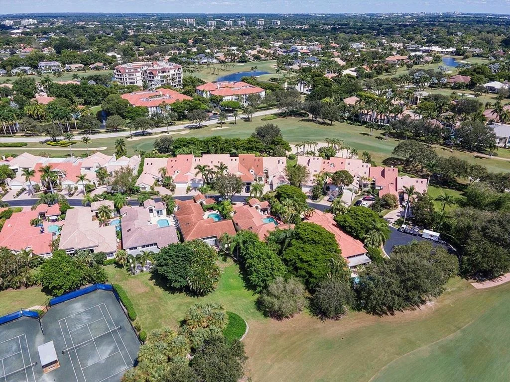Photo of 7418 Campo Florido