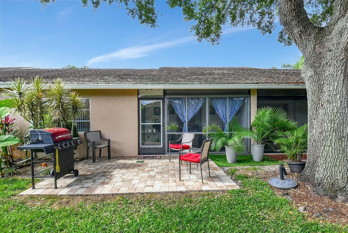 Photo of 8313 Springtree Road