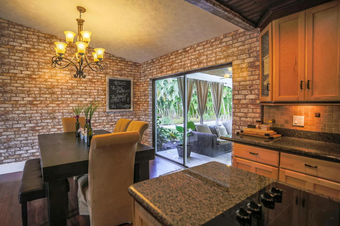 Photo of 701 Kriss Lane