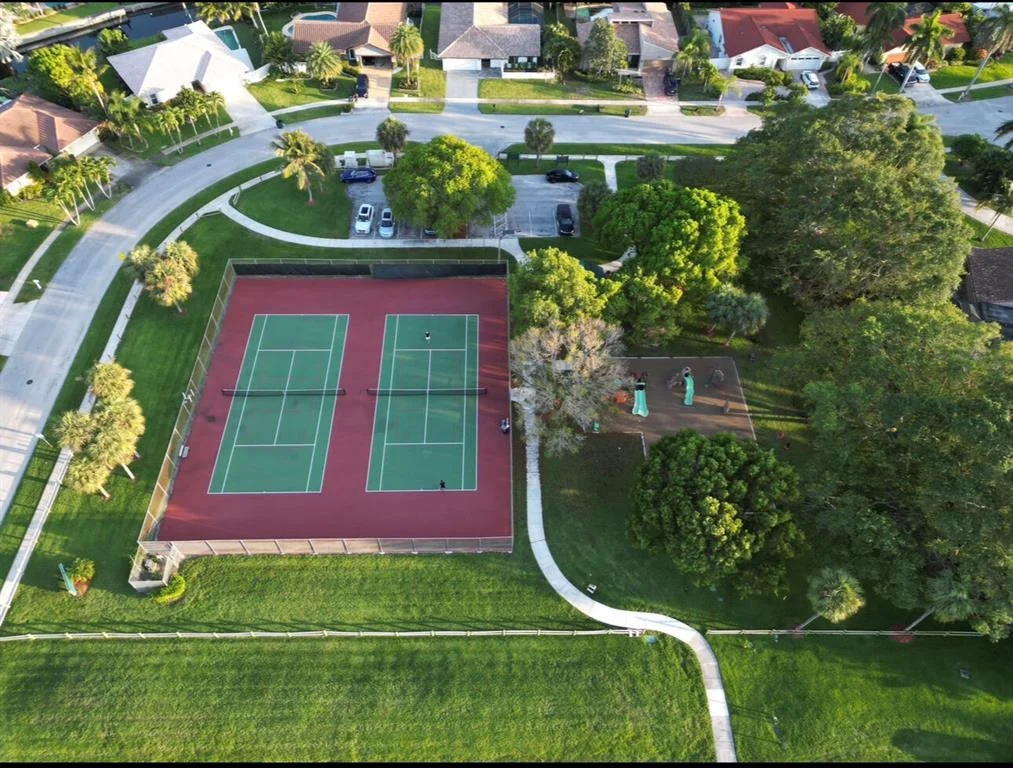 Photo of 455 Seneca Lane