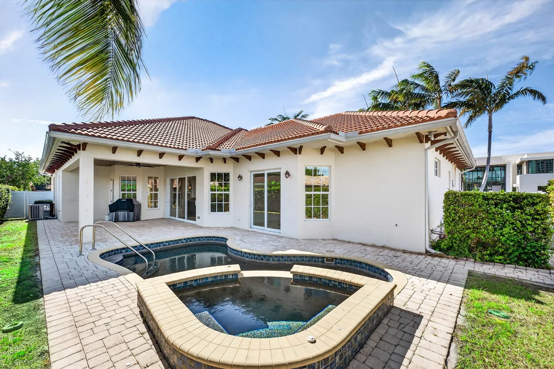 Photo of 2920 Spanish River Road