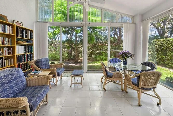 Photo of 5297 Brookview Drive