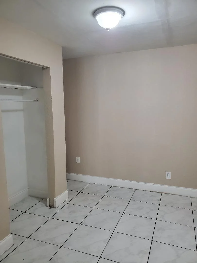 Photo of 6448 N Lawrence Road