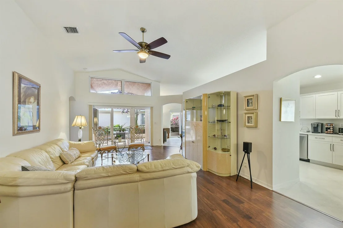Photo of 7086 Treviso Lane