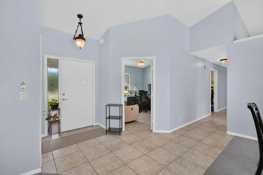 Photo of 39 CEDAR Circle