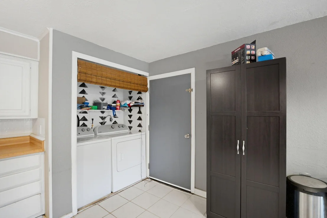 Photo of 601 Russ Road