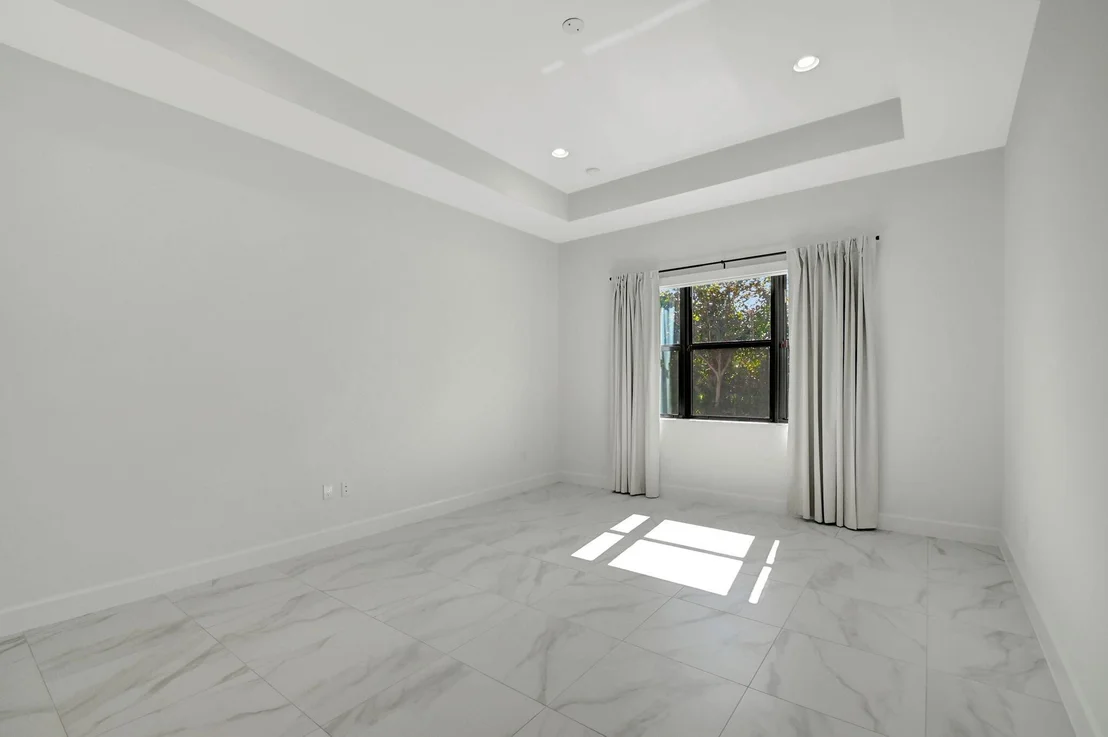 Photo of 9375 Mountain Pine Grove