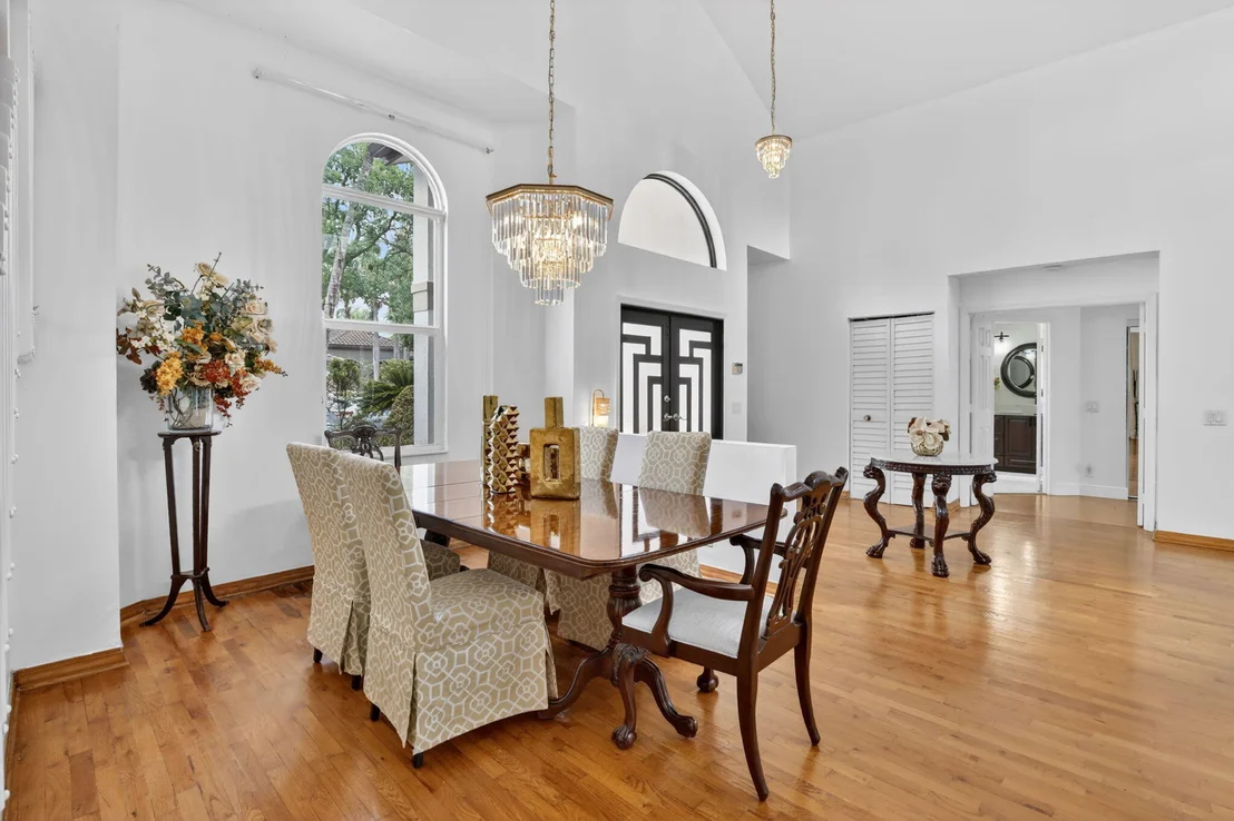 Photo of 711 Heritage Way