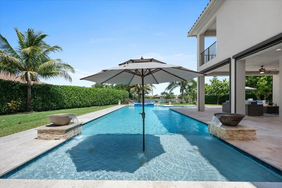 Photo of 11091 Rockledge View Drive