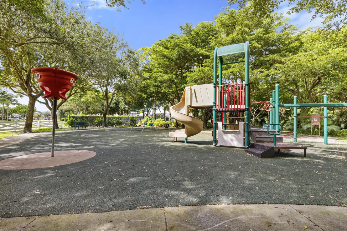 Photo of 8854 Spring Valley Drive