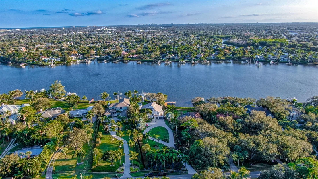 Photo of 5438 Pennock Point Road
