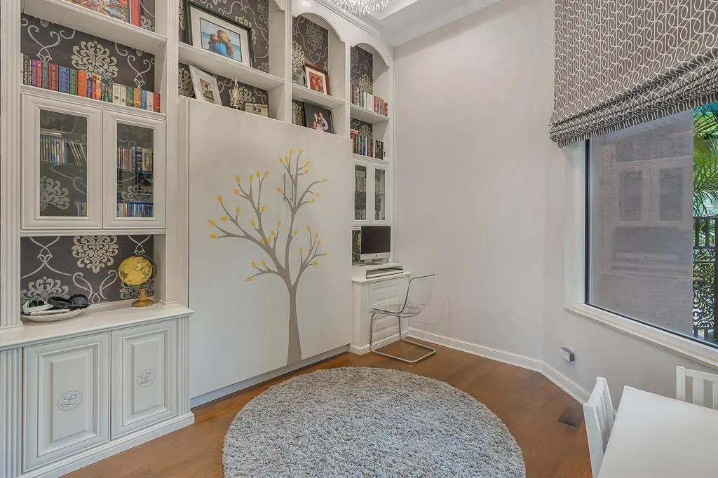 Photo of 305 Trieste Drive