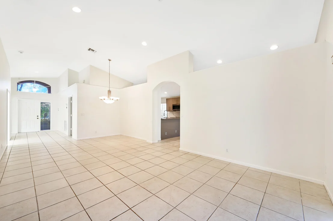 Photo of 5867 Royal Isles Boulevard