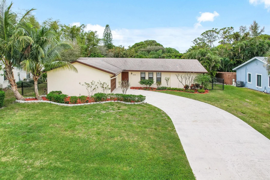 Photo of 4409 Colette Drive