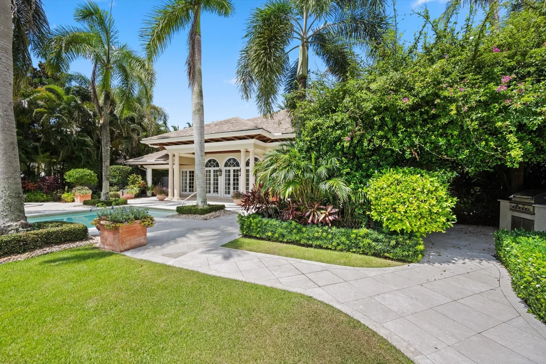 Photo of 252 Locha Drive