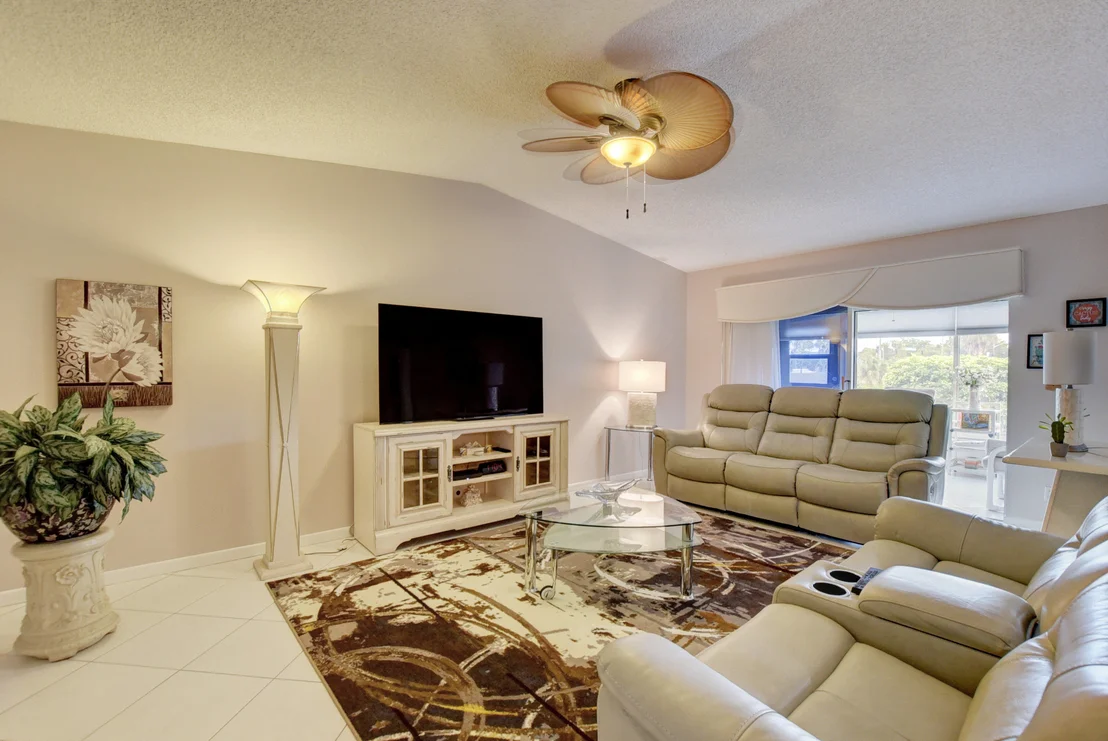 Photo of 15912 Forsythia Circle