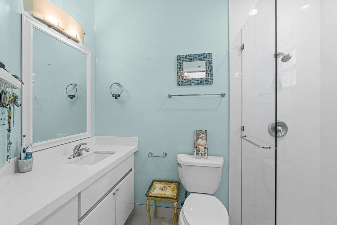 Photo of 959 Parkside Circle N