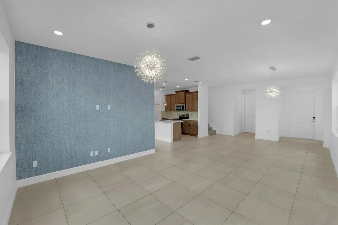 Photo of 1010 Azul Court