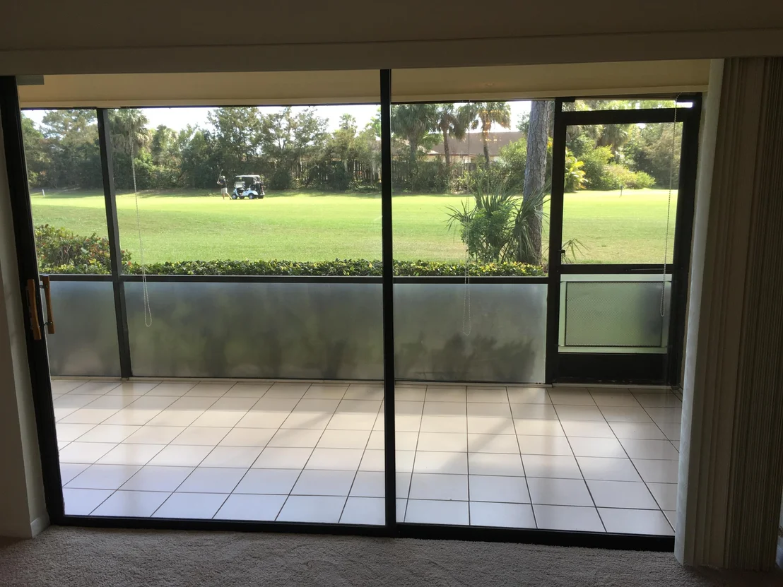 Photo of Unit E at 1001 Pinecrest Circle