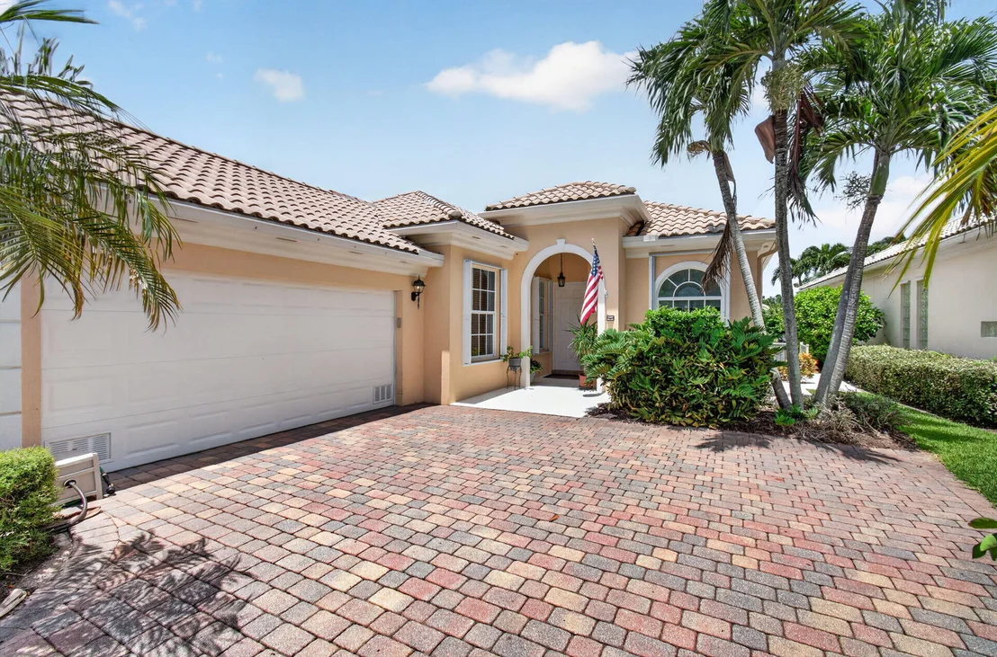 Photo of 8317 Xanthus Lane