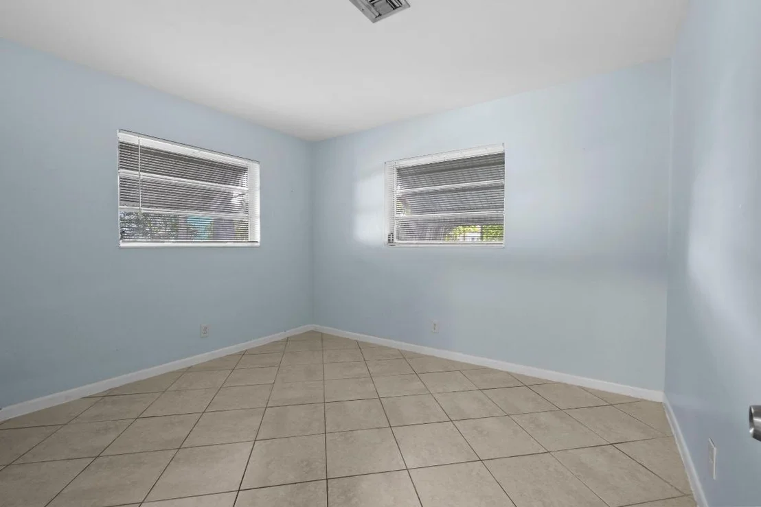 Photo of 356 Cedar Avenue