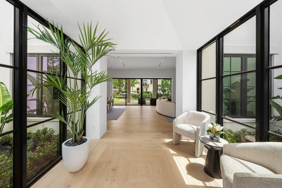 Photo of 819 Bamboo Lane