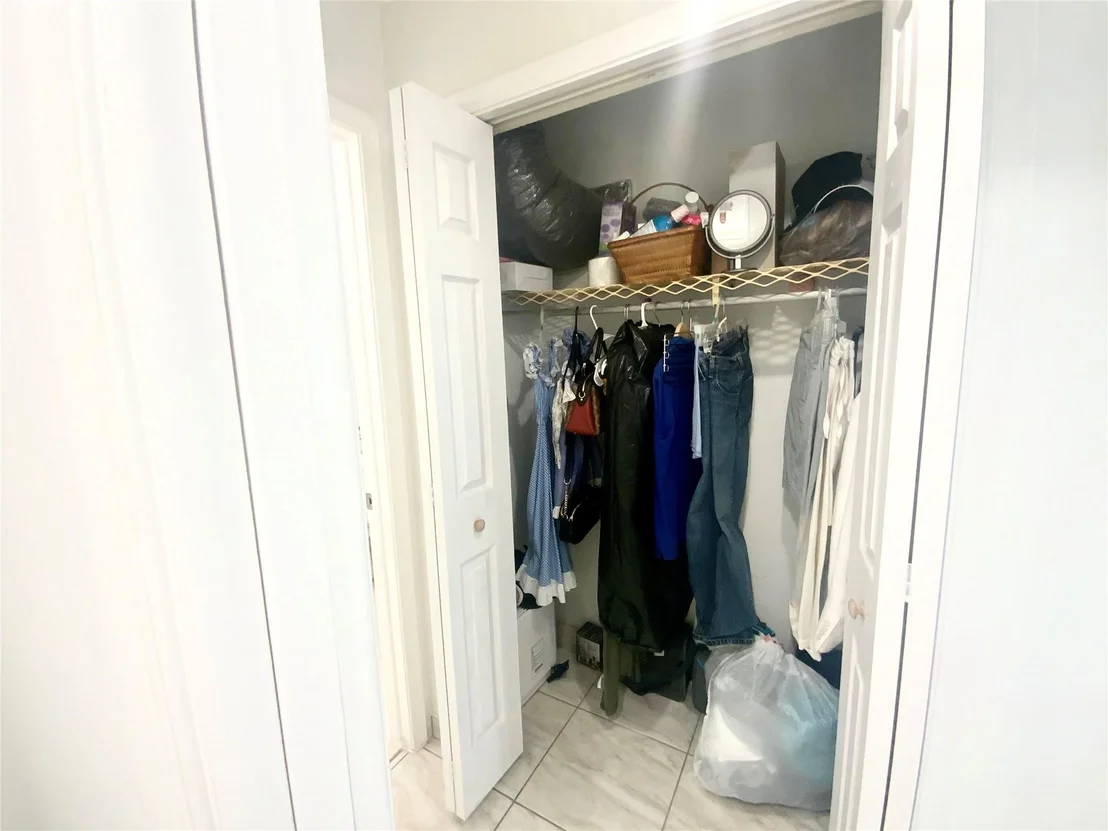 Photo of 1104 Pinehurst