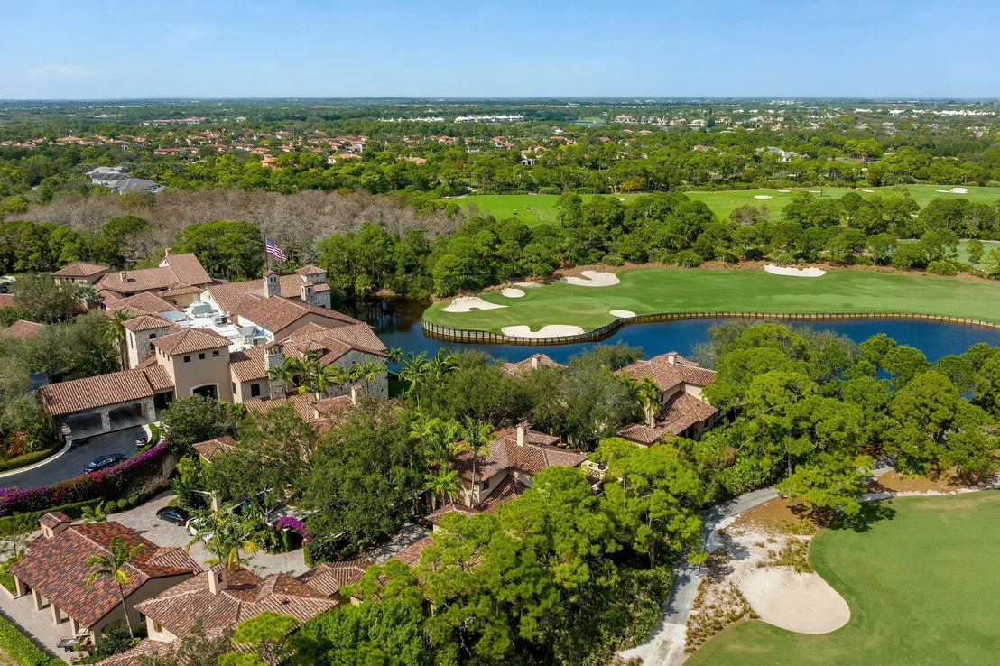 Photo of 306 Villa Drive
