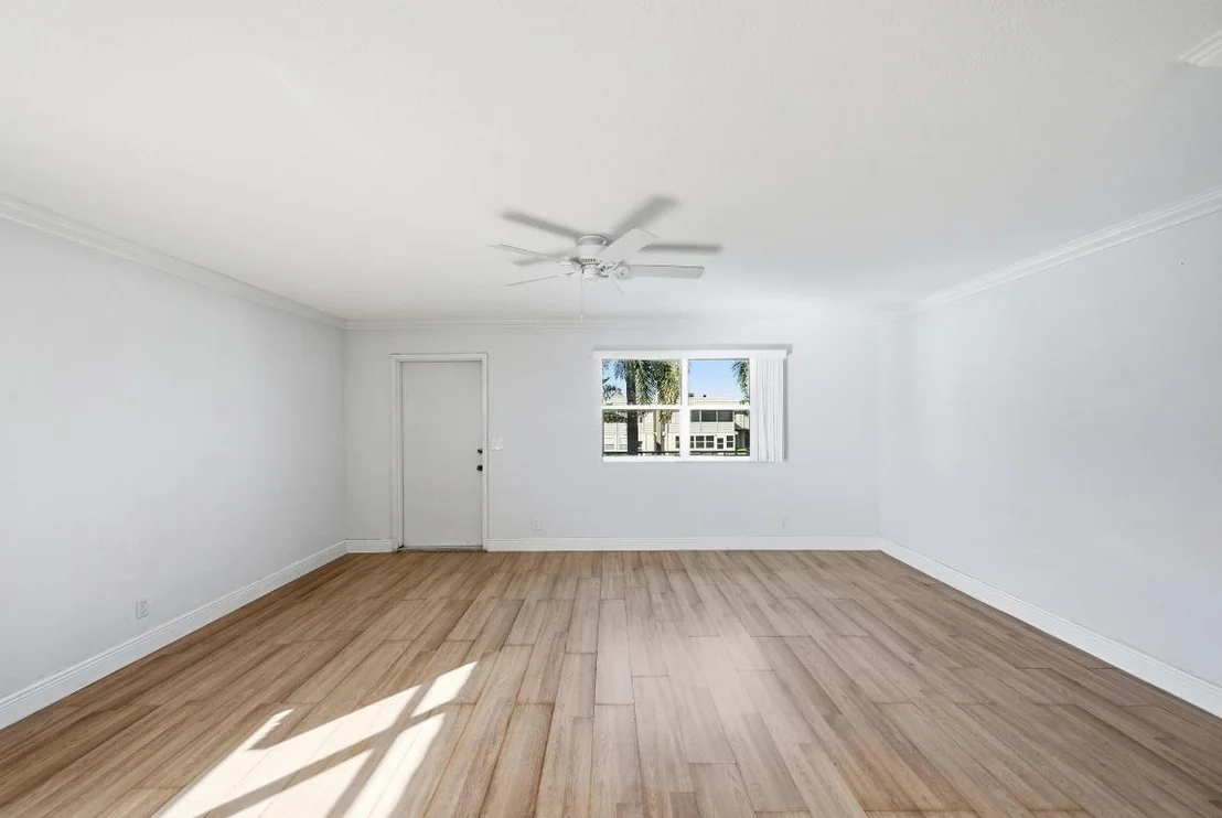 Photo of 710 Monaco O