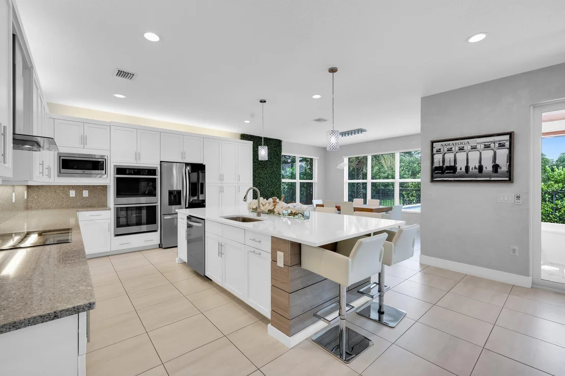 Photo of 15356 Blue River Road