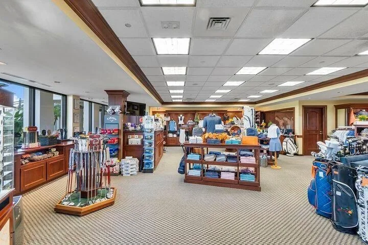 Photo of 21125 Hamlin Drive