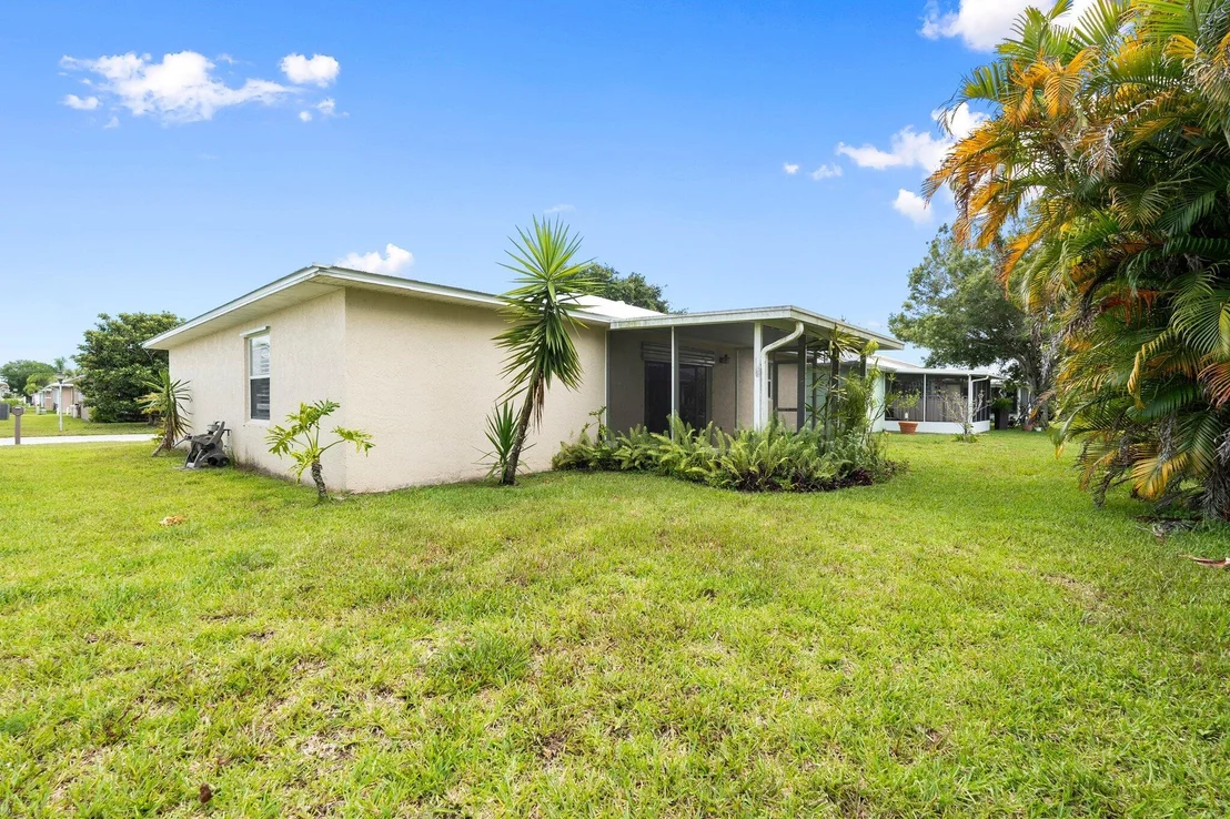 Photo of 6725 Tulipan